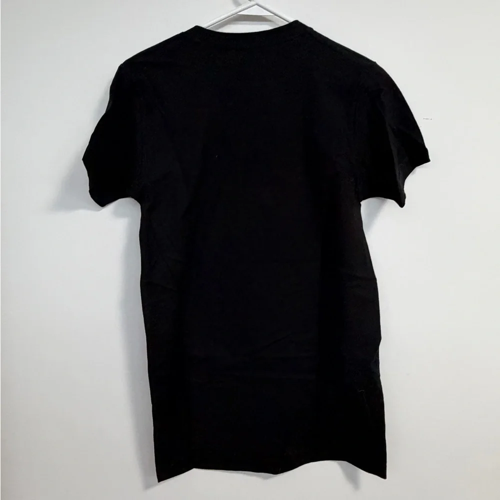 Jujutsu Kaisen Black Anime Graphic T-Shirt - Picture 8 of 10
